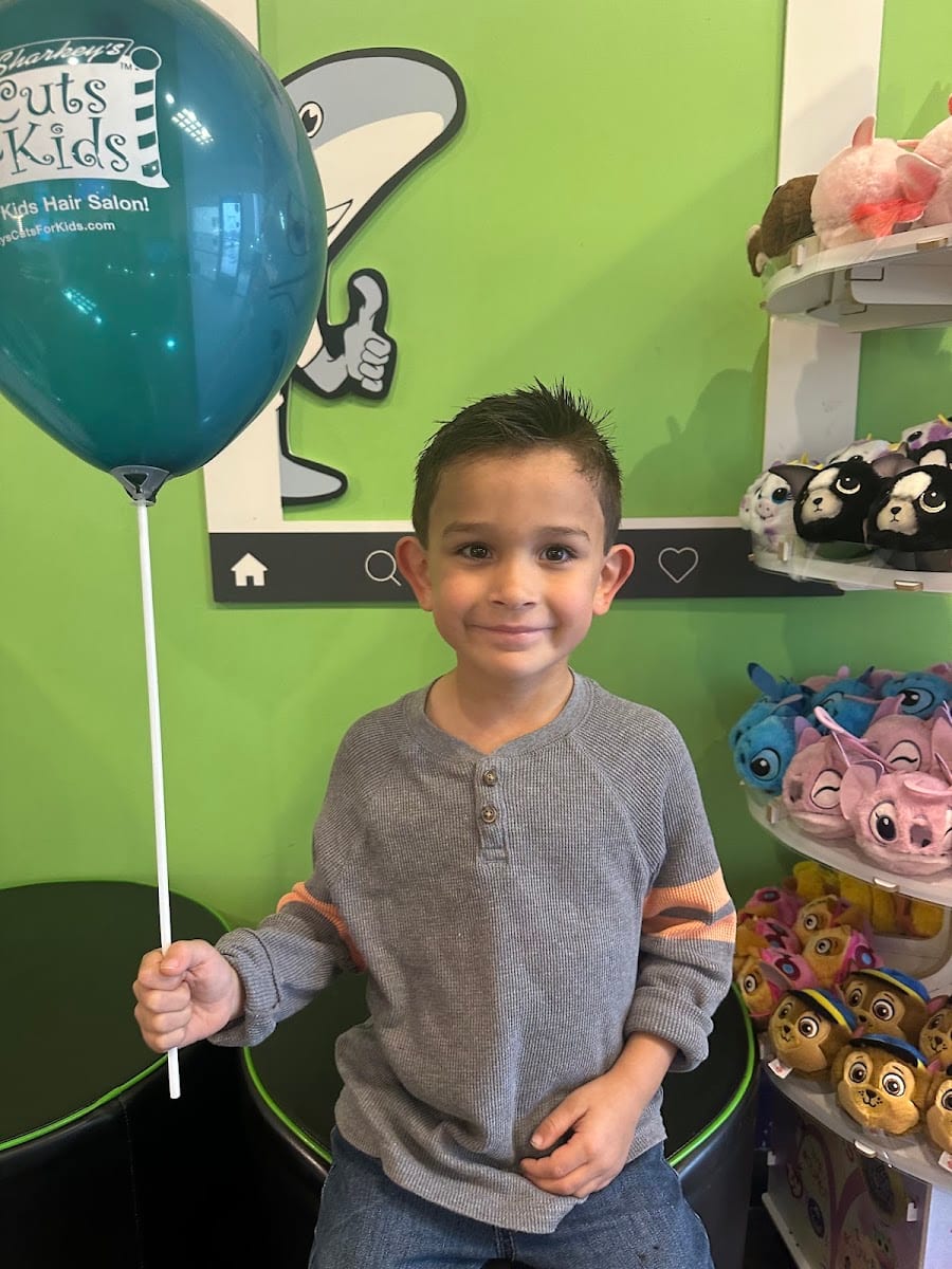 Sharkey's Cuts For Kids- Frisco, photo 3