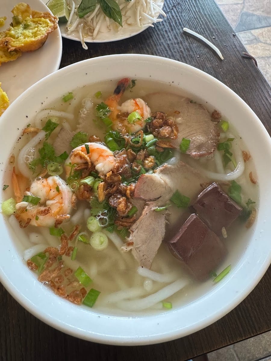 Pho Golden