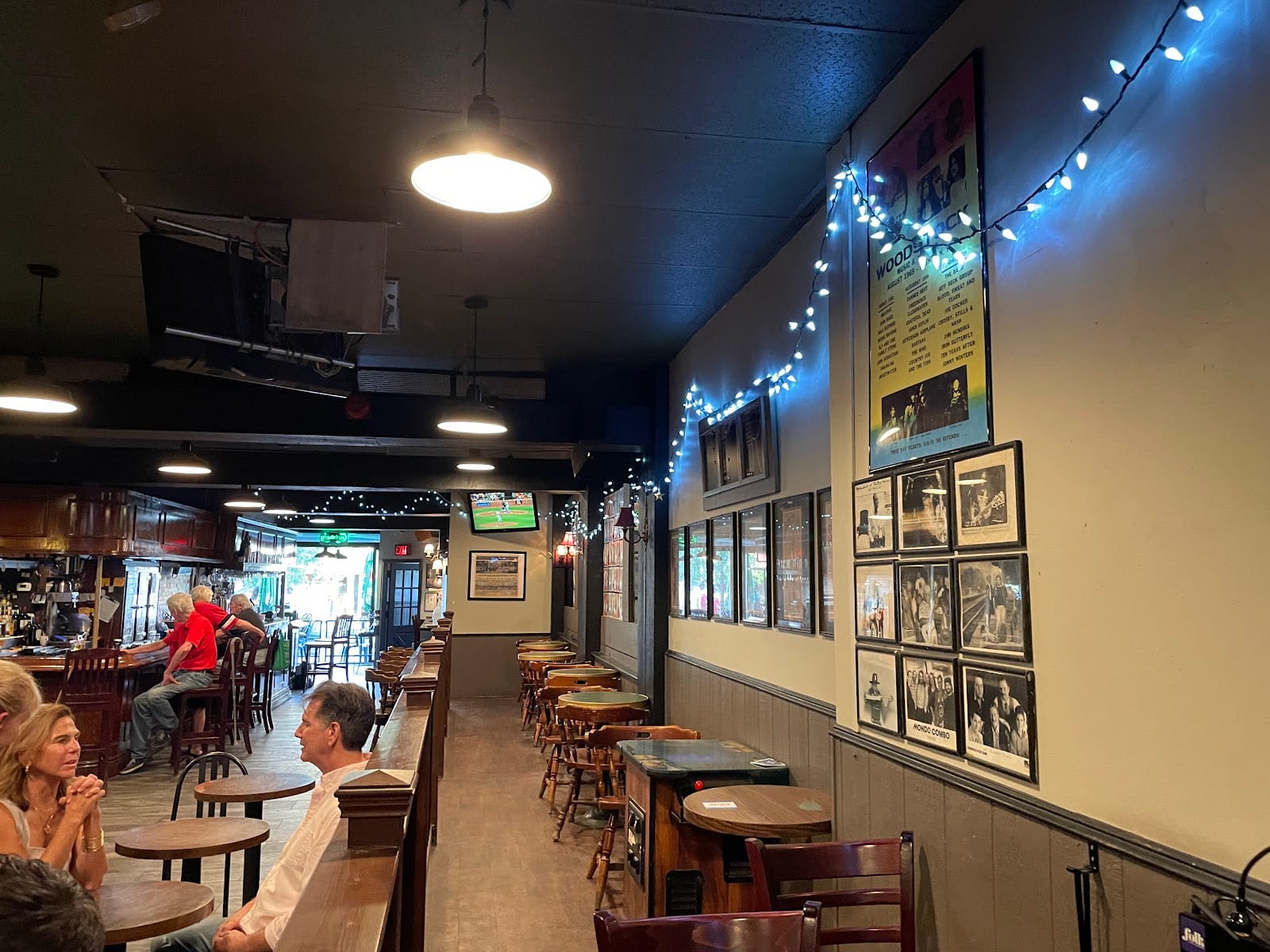 Black Swan Tavern, photo 3