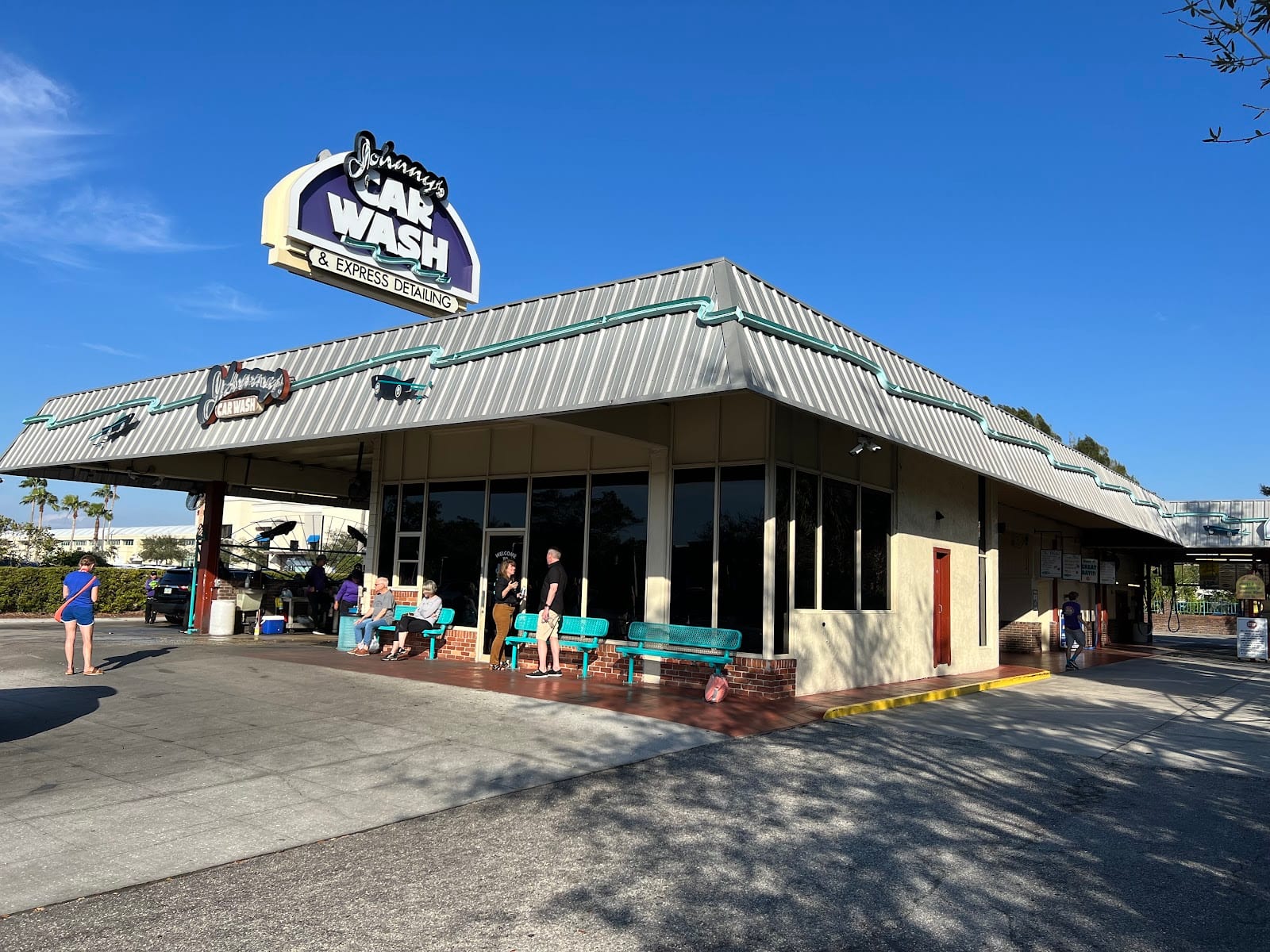 Johnny's Car Wash
