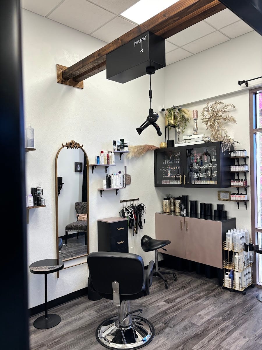 Jennifer Andre Salon, photo 2