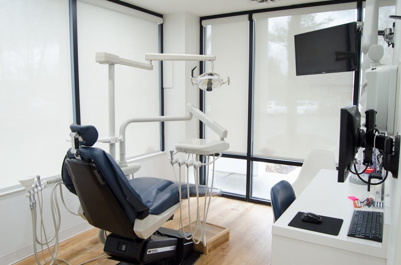Annapolis Family Dentistry: Dr. Chris Anderson