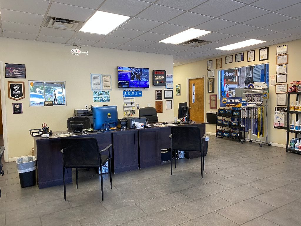 Lowe's Automotive Service