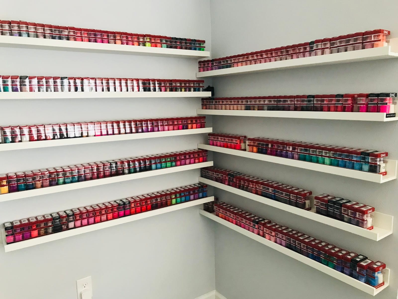 Gandy Nail Bar