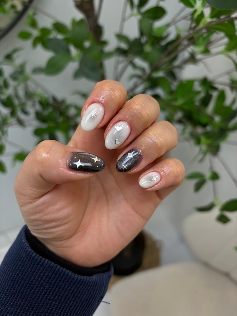 M&Nail