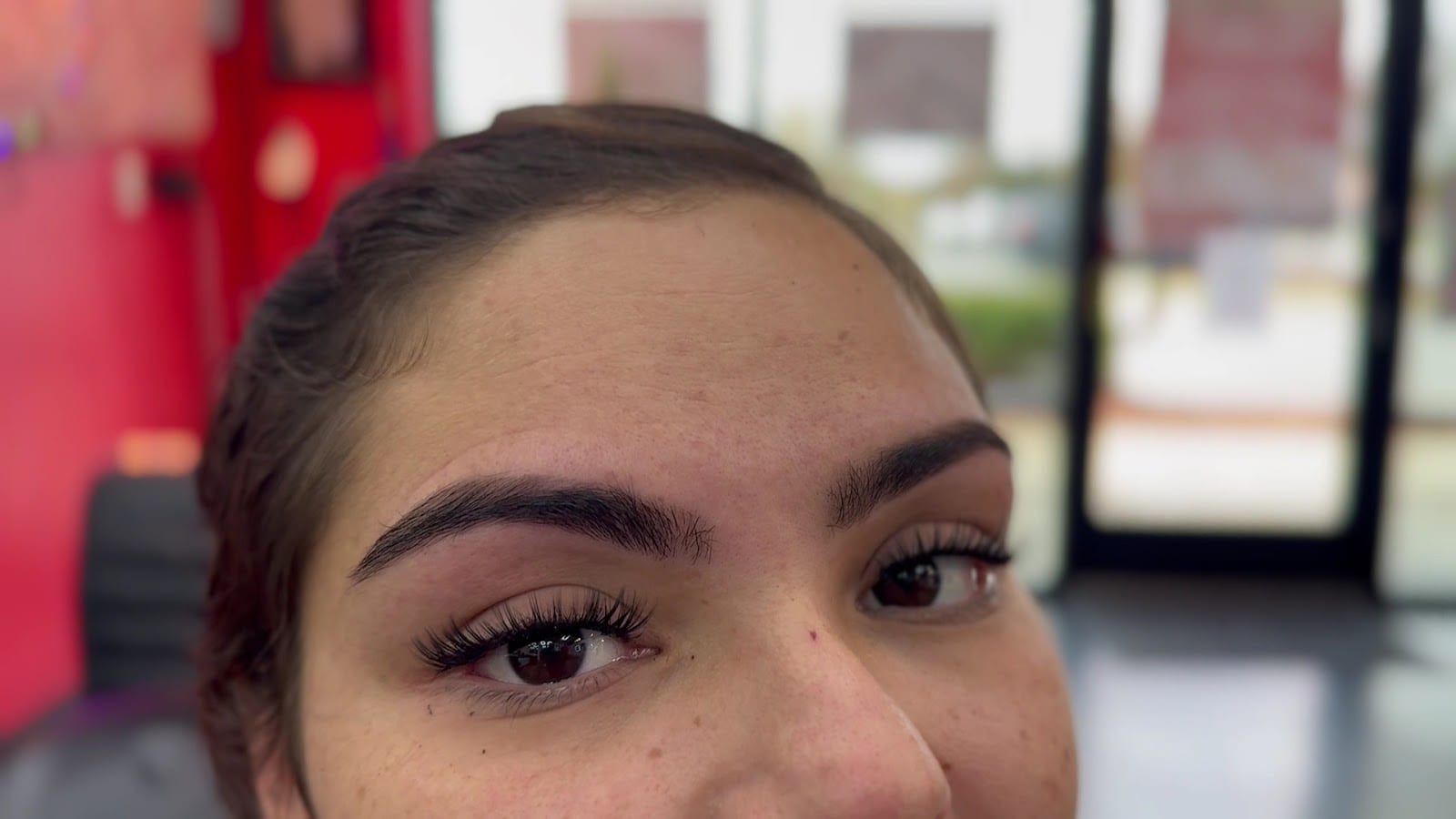 Lash & threads, photo 3
