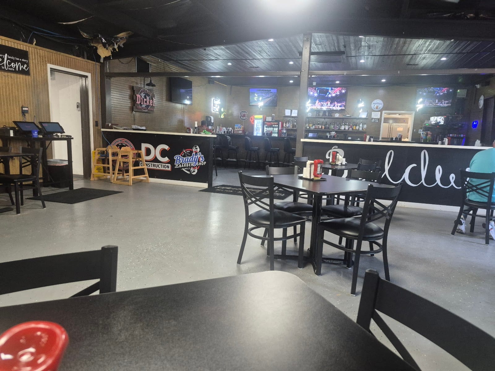 Baldwin's Bar and Grill