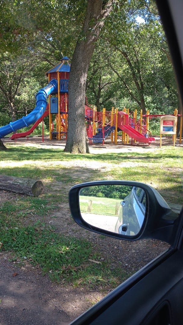 Playground, photo 2