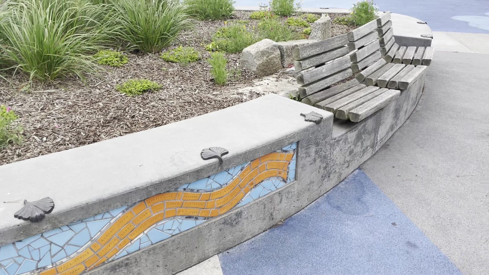Larsen Playground, photo 2