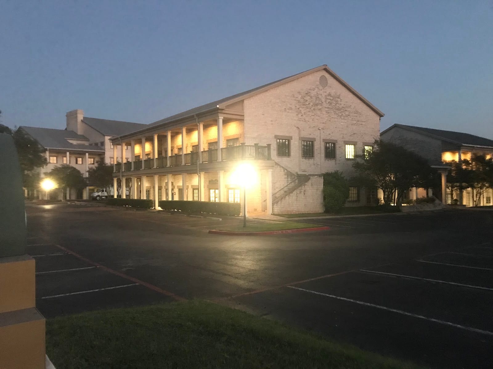 Regus - Round Rock - Old Town Square