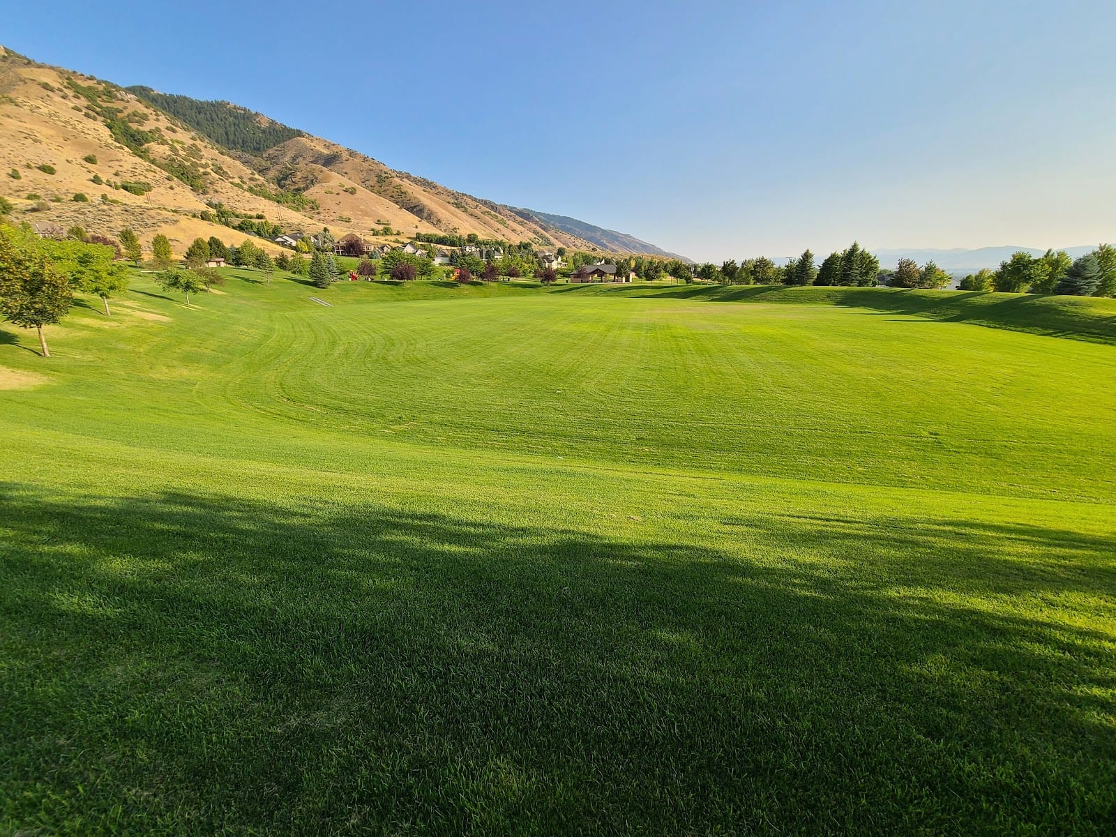 Hyrum Gibbons Mount Logan Park, photo 3