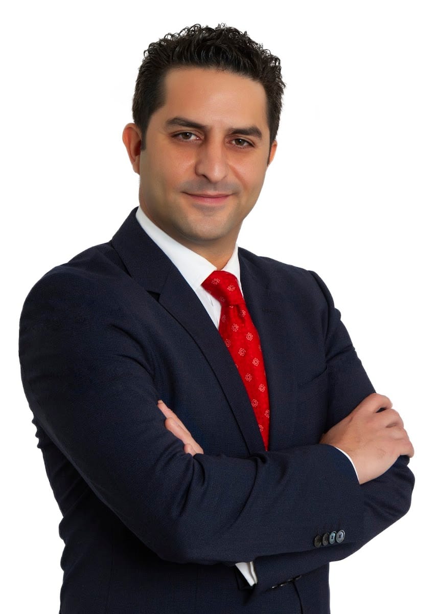 Mehran Redjvani, Broker (REMAX West Realty Inc.)