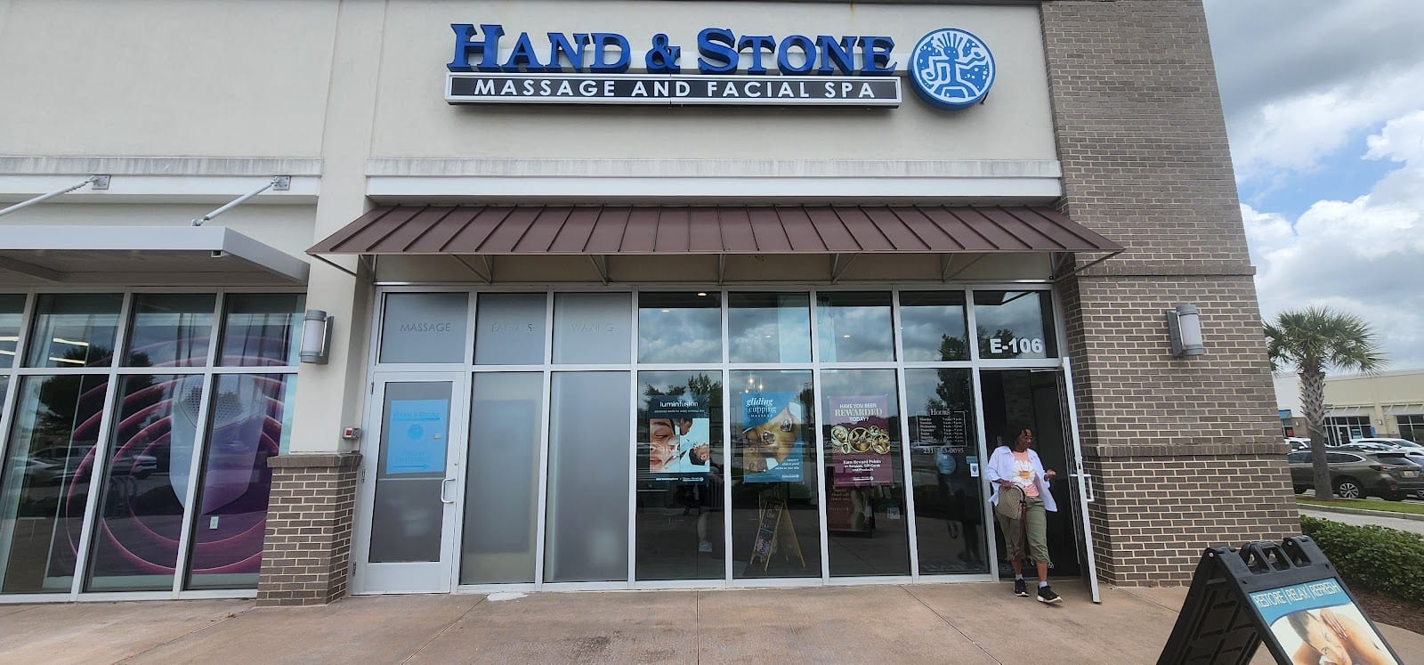 Hand & Stone Massage and Facial Spa, photo 2