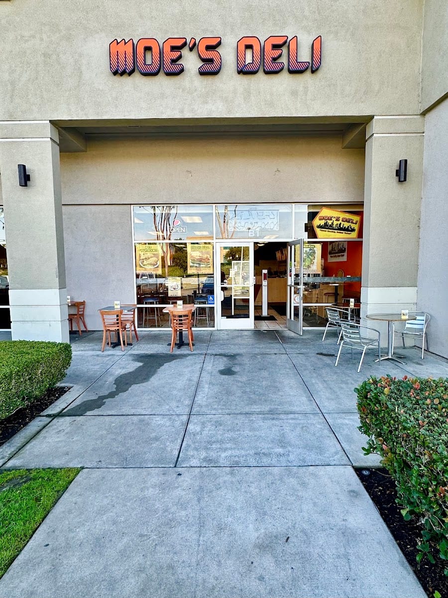 Moe's Deli & Catering, photo 2