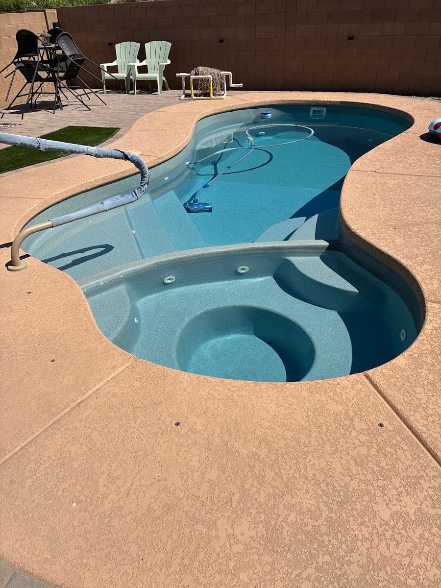 GREEN 2 CRYSTAL CLEAR POOLS, photo 3
