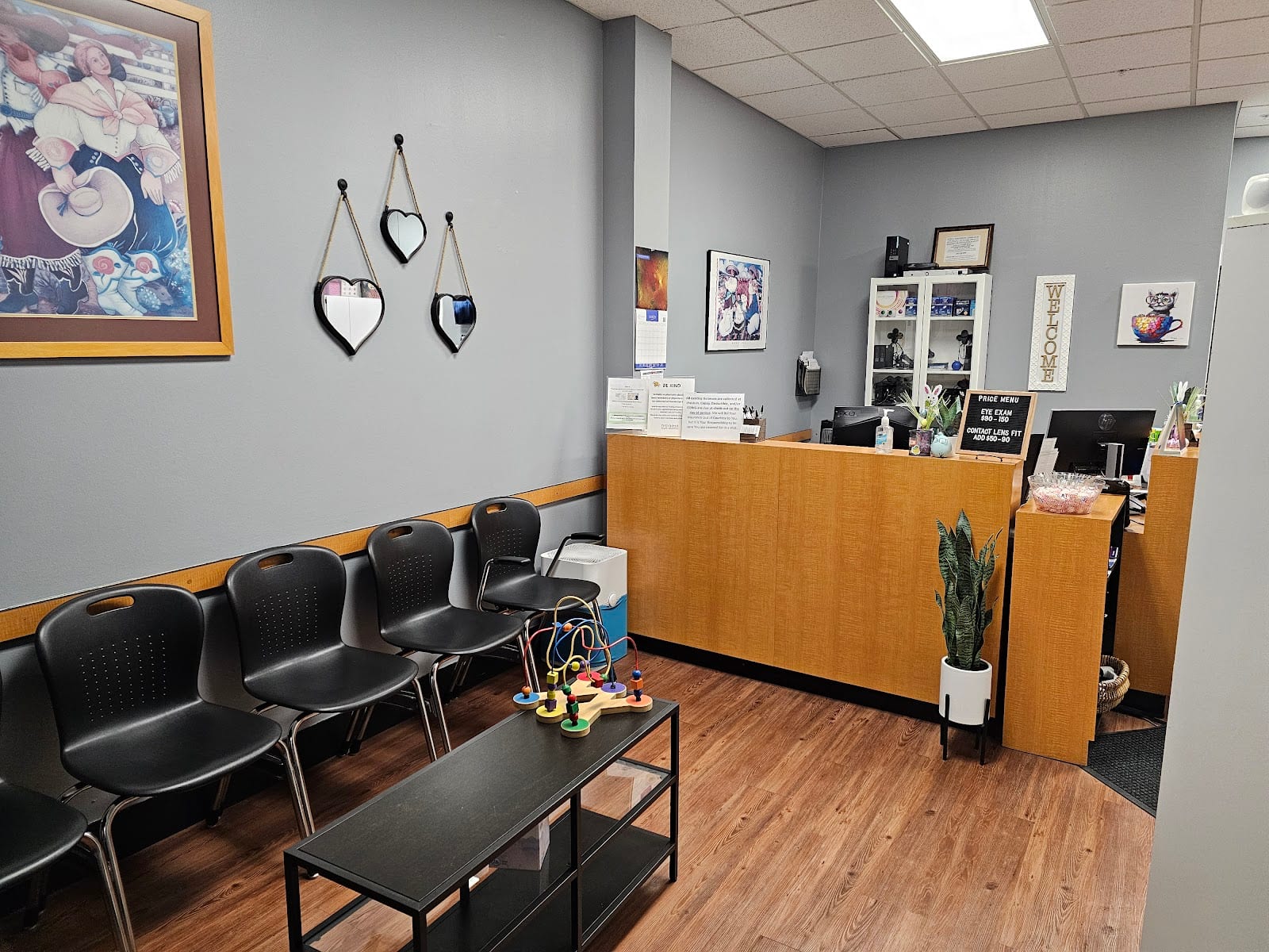 Dr. Kaity Shi, Optometrist, photo 3