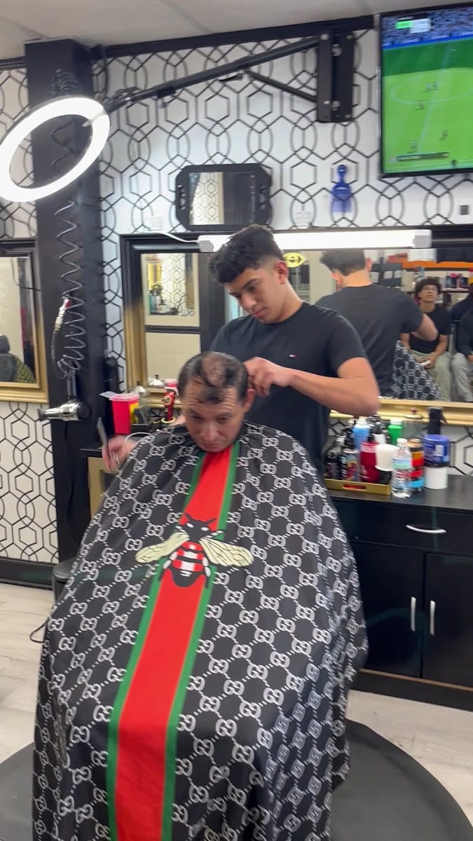 Mayer Barbershop, photo 2