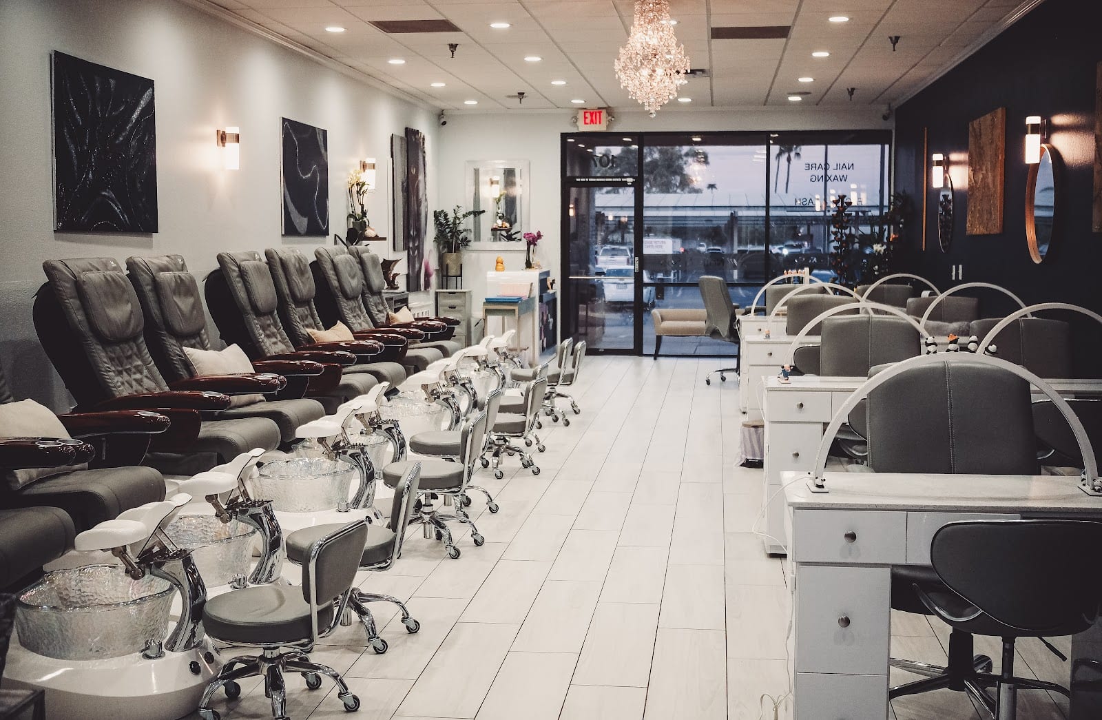 Em Nails & Spa