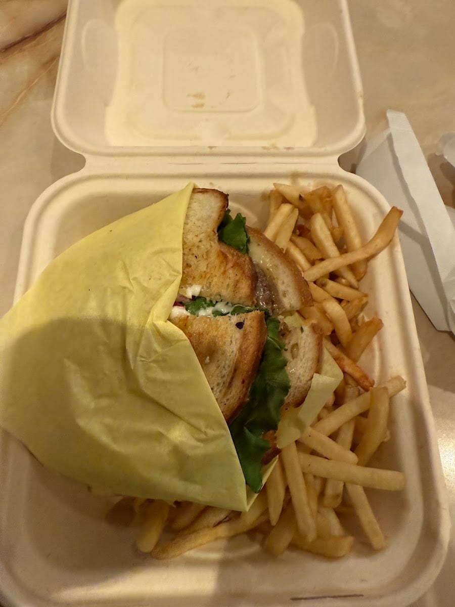 Cafe 450