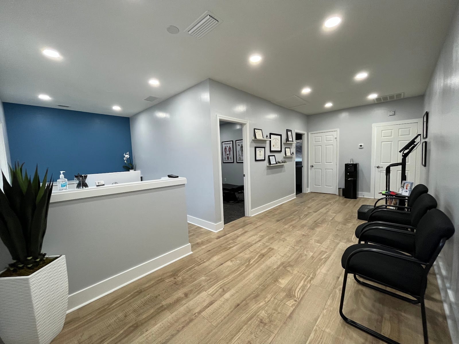 Rosales Chiropractic, photo 2