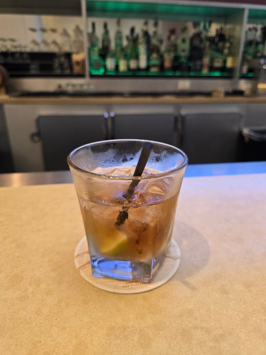 L.B.L.E. Lounge, photo 4