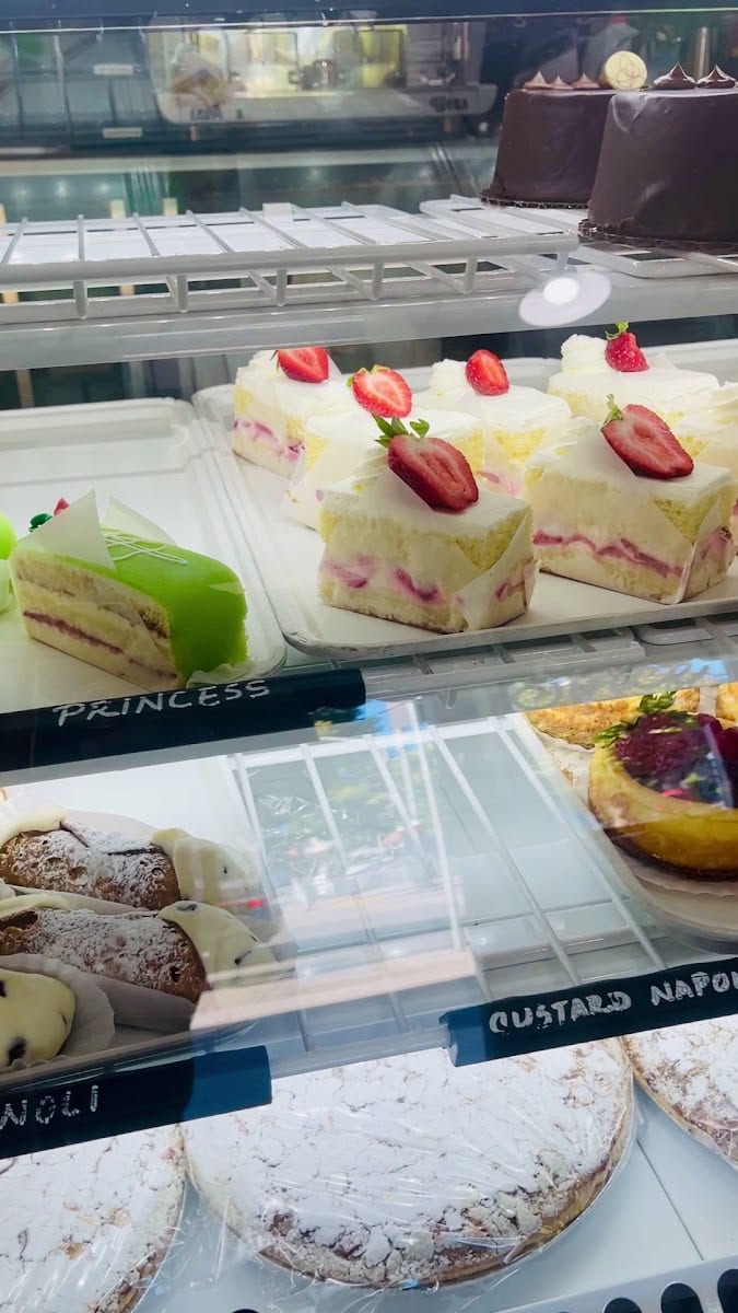Victoria Pastry Company, photo 3