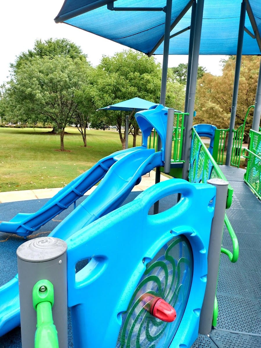 MacArthur Park Unlimited Playground, photo 3