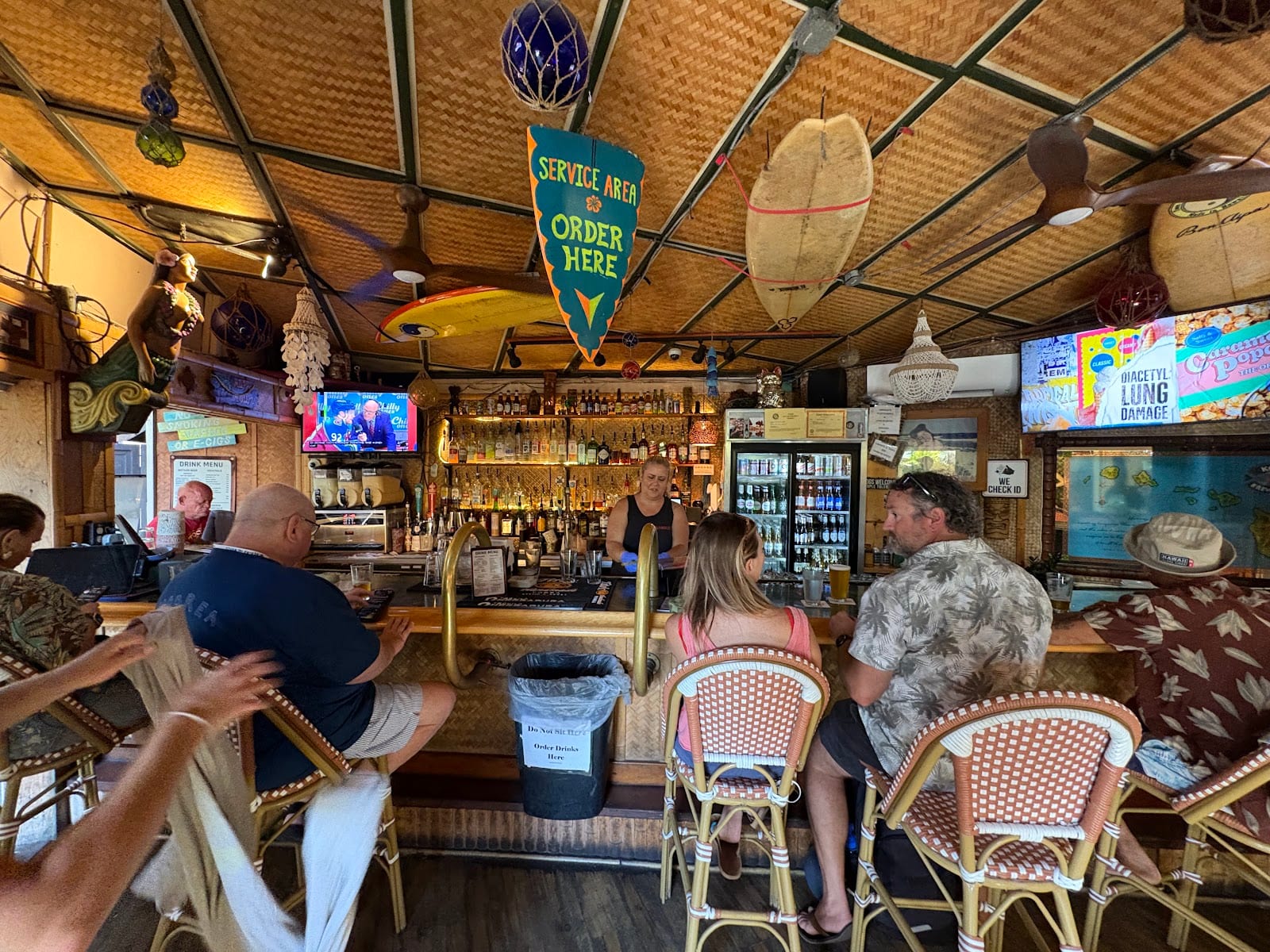 Arnold's Beach Bar, photo 3