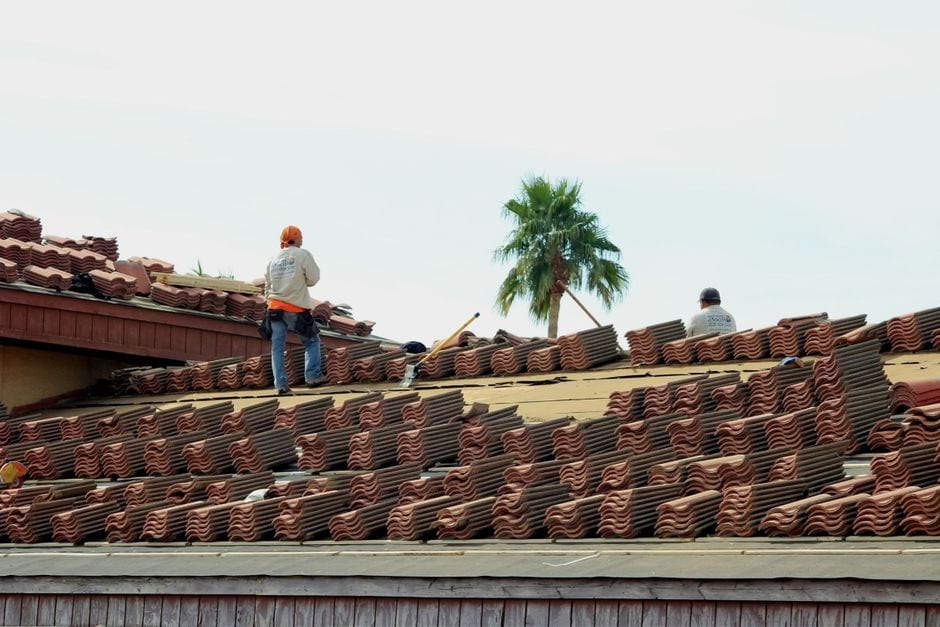 Call Arizona Roofing
