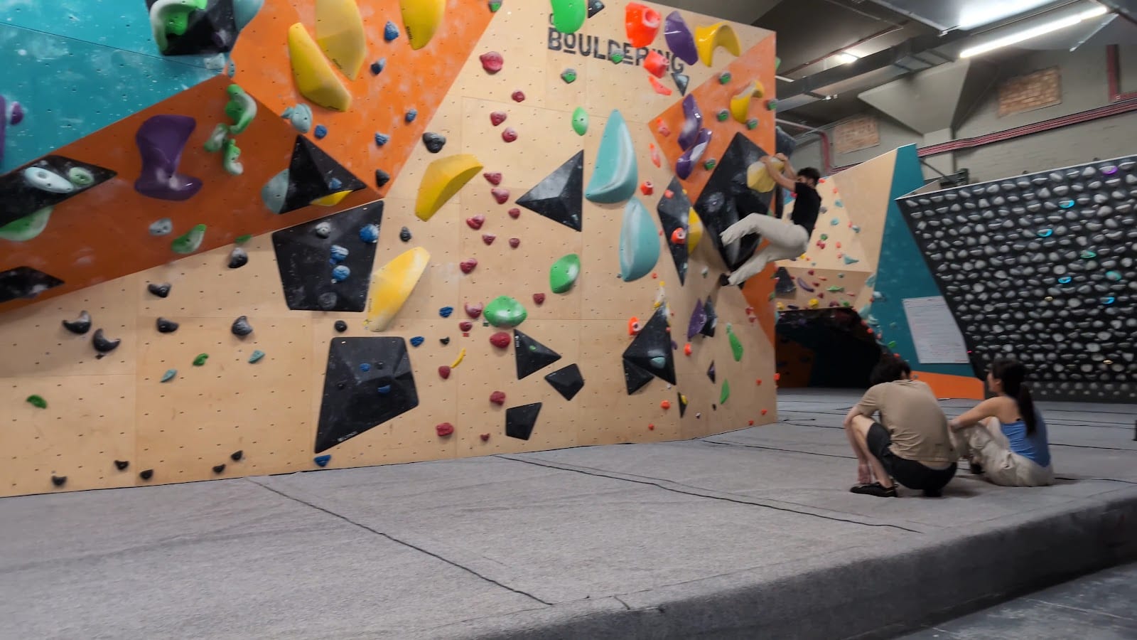 Aldgate City Bouldering, photo 3