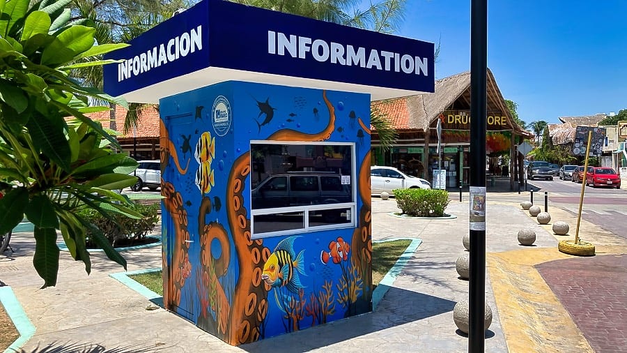 Puerto Morelos Just Upgraded Its Town Square Information Booth