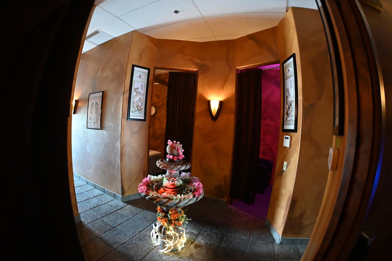 Relax and Rewind Massage, photo 2