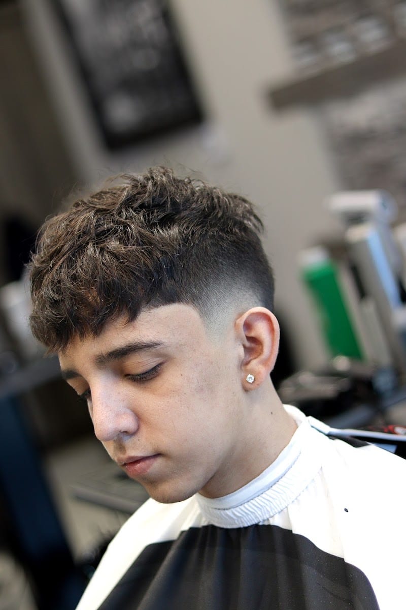 The Shaky Razor, photo 3