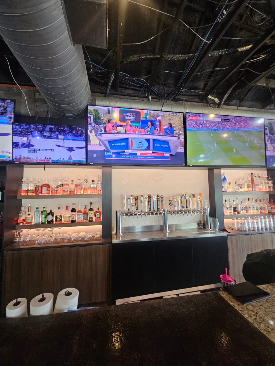 Towers Tap House, photo 2