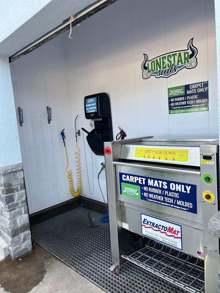 Lonestar Suds Express Car Wash, photo 2