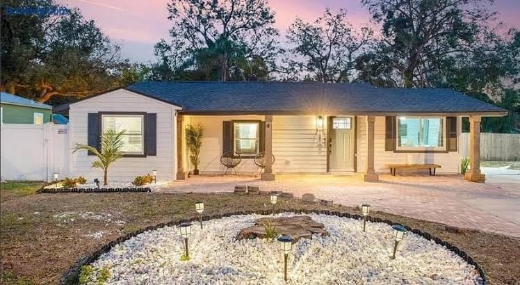 Tampa Retreat with Heated Pool & Mini Golf, photo 2
