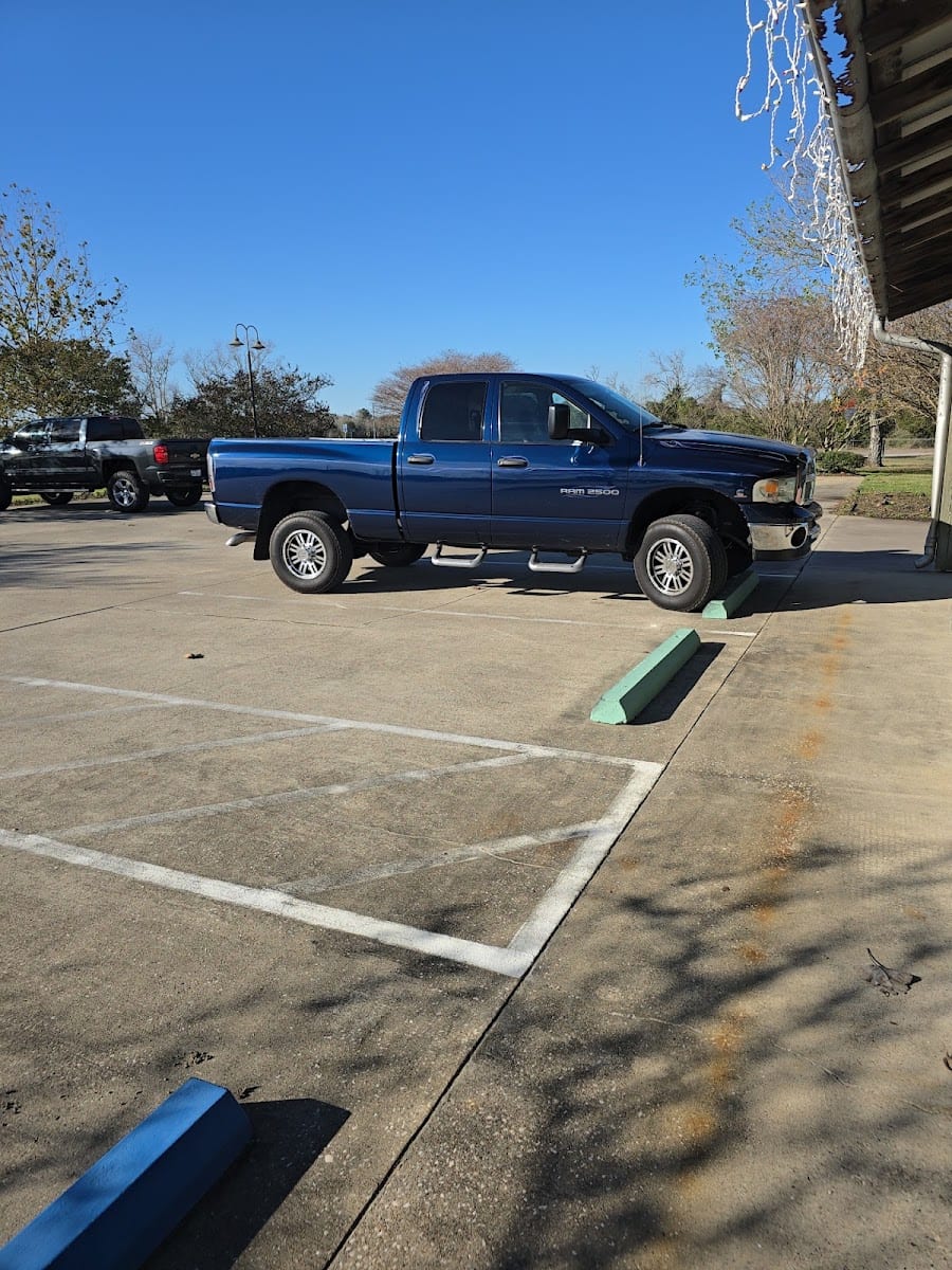 Yates Auto & Truck Repair, Inc, photo 3