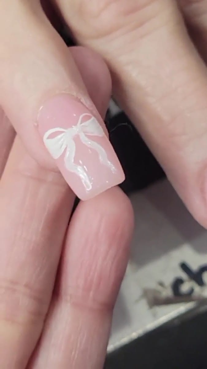 Claire's Spa Nails, photo 3