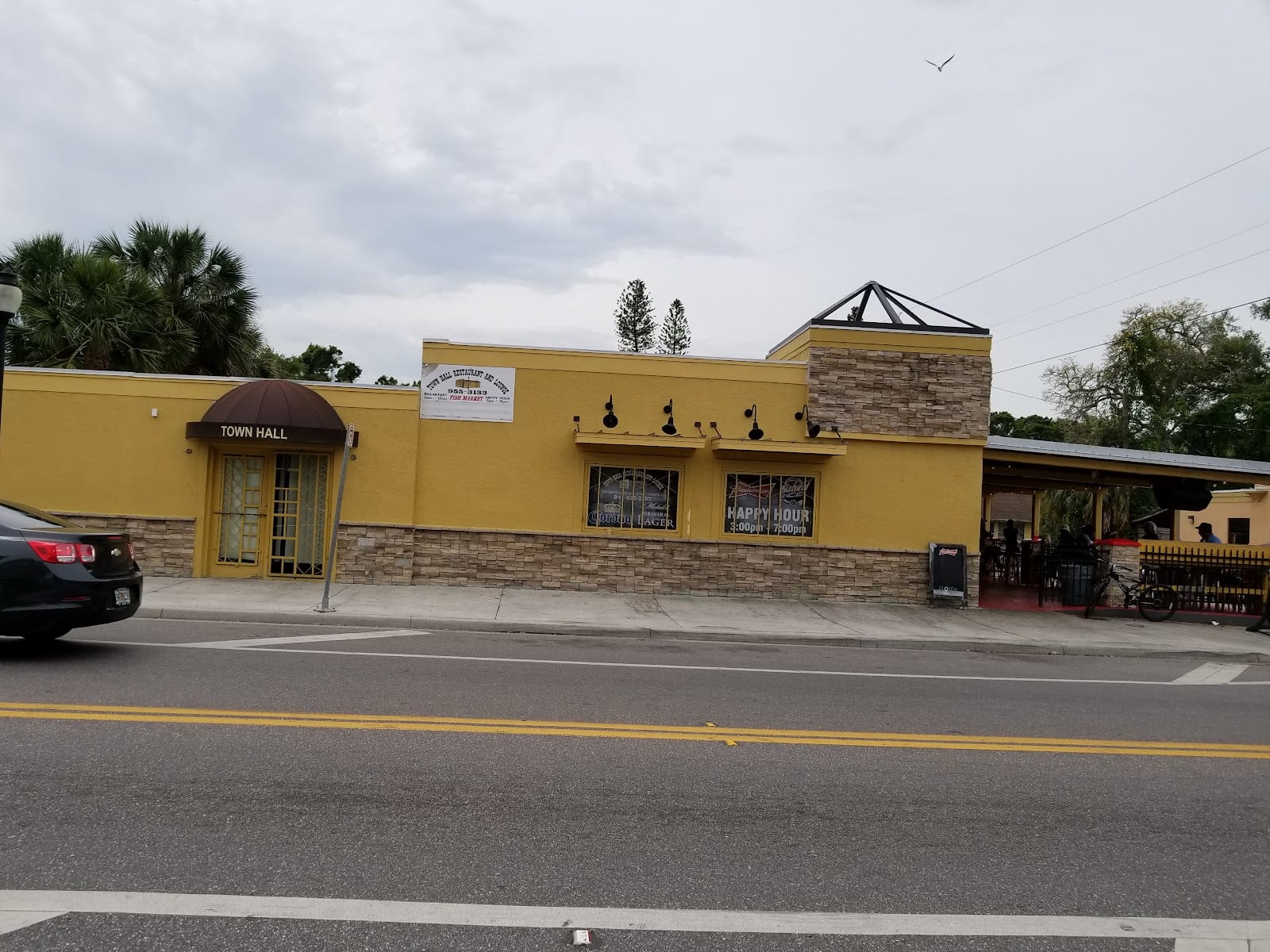 Town Hall Restaurant, photo 3