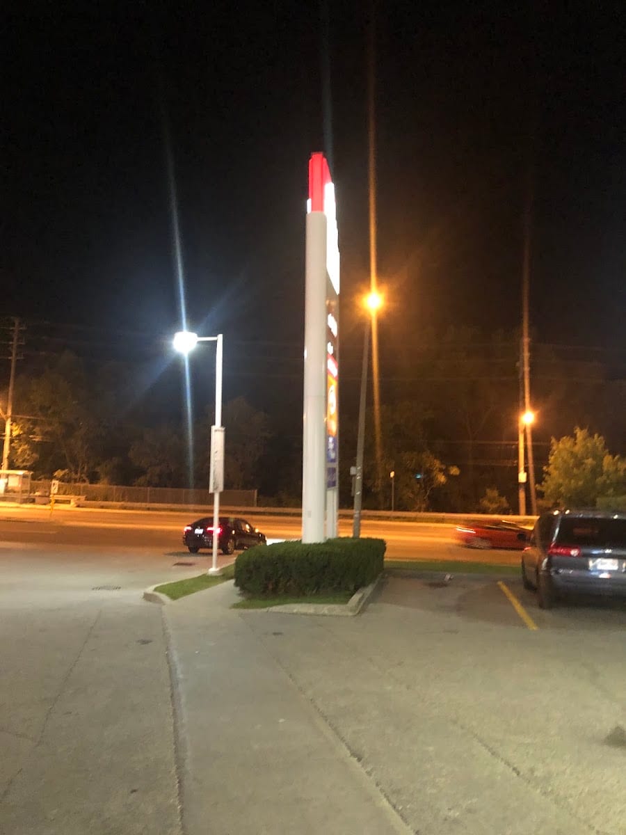 Petro-Canada & Car Wash, photo 3