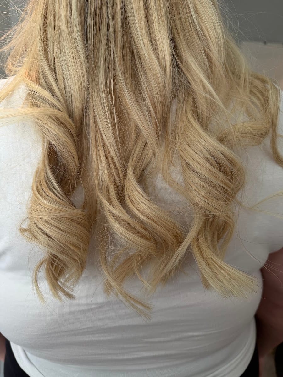 Hair Extensions Bar