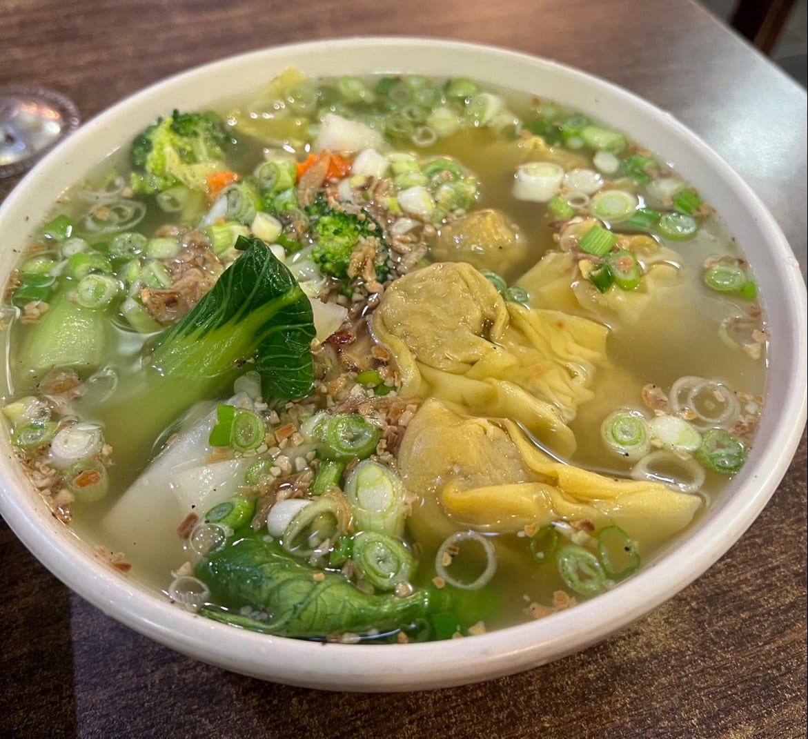 Hot Wok Asian Bistro