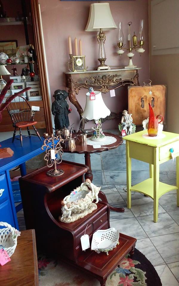 Rome River District Antiques and Art, photo 4