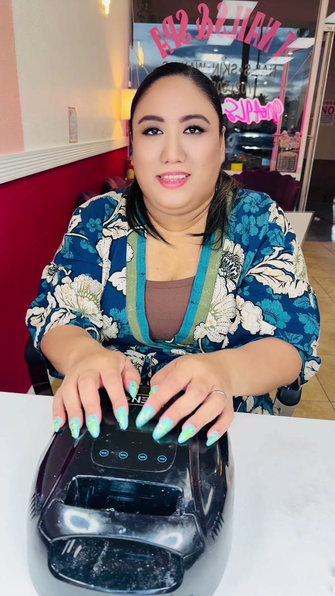 T Nails & Spa, photo 2