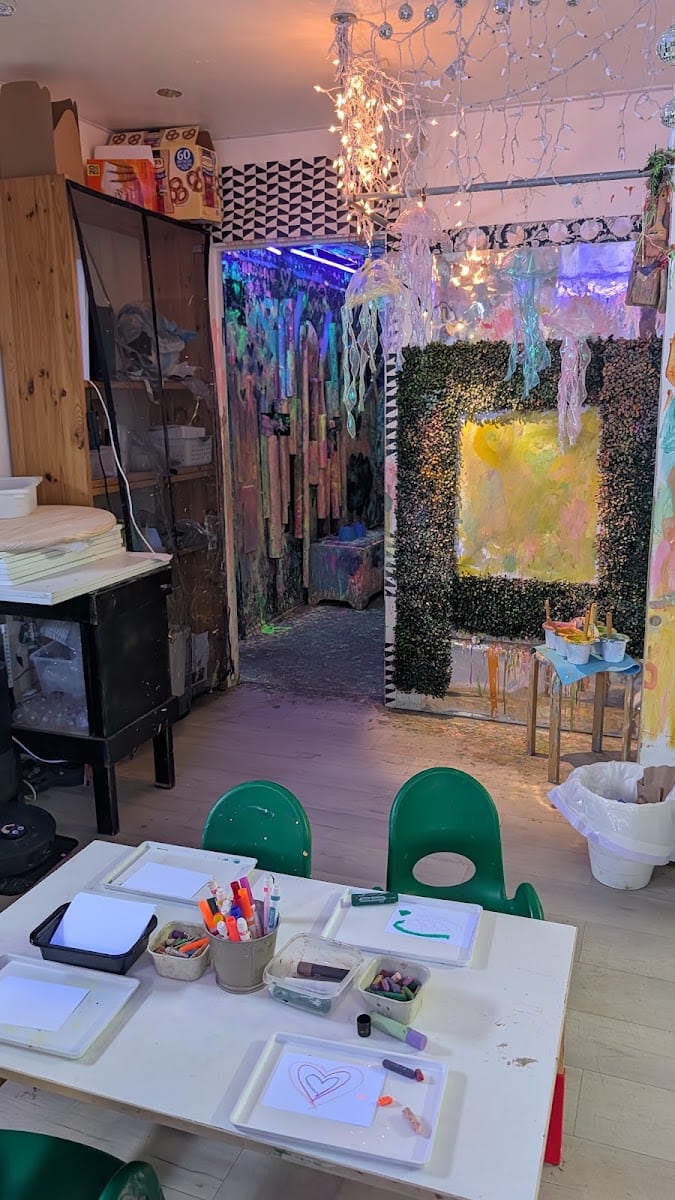 Messy Art Lab