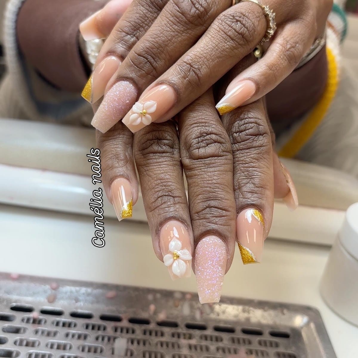 Camélia Nails