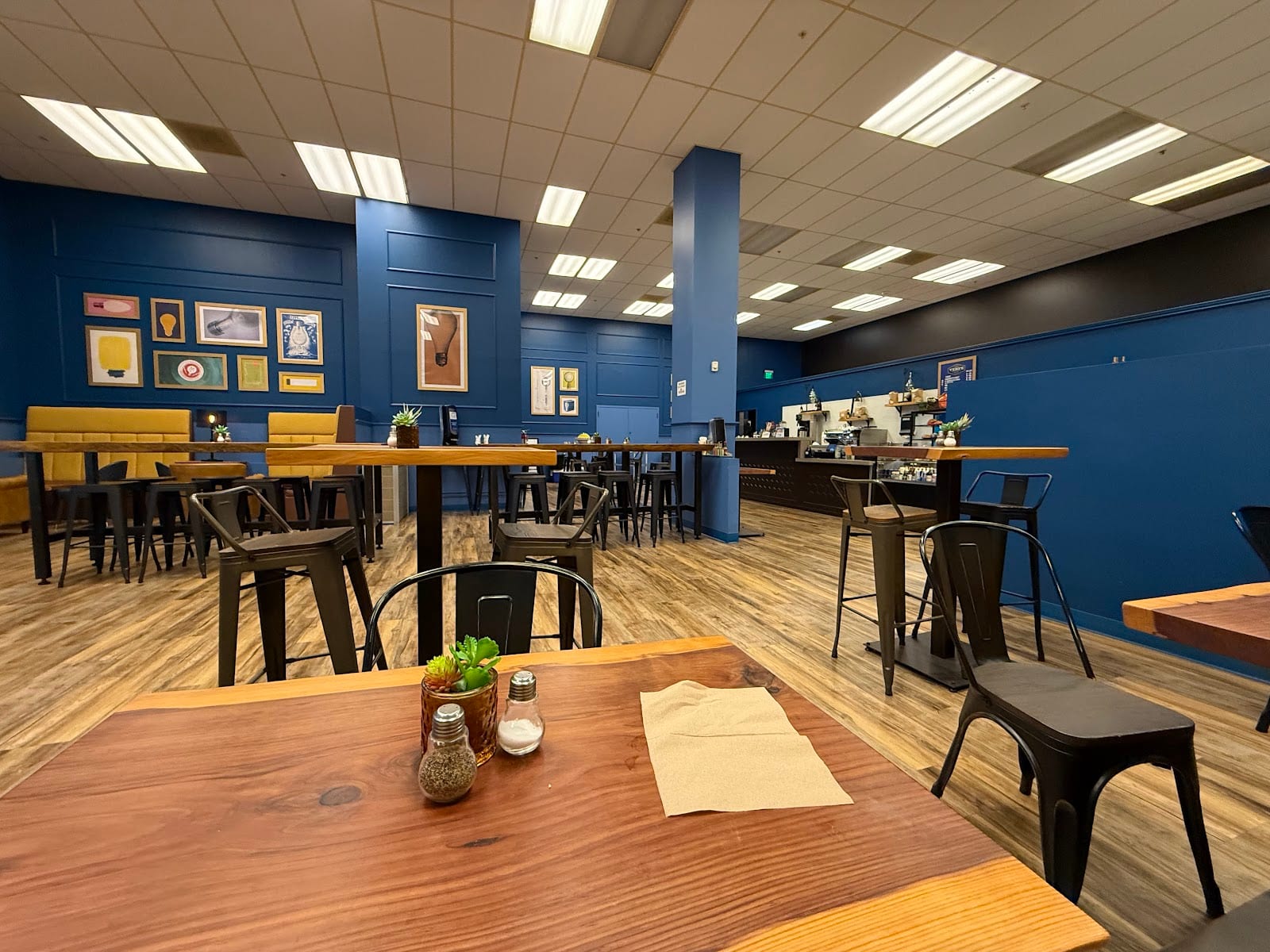 The Lightbox Cafe, photo 3
