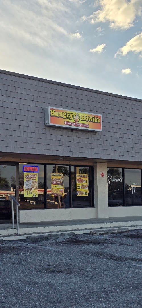 Hungry Howie's Pizza & Subs