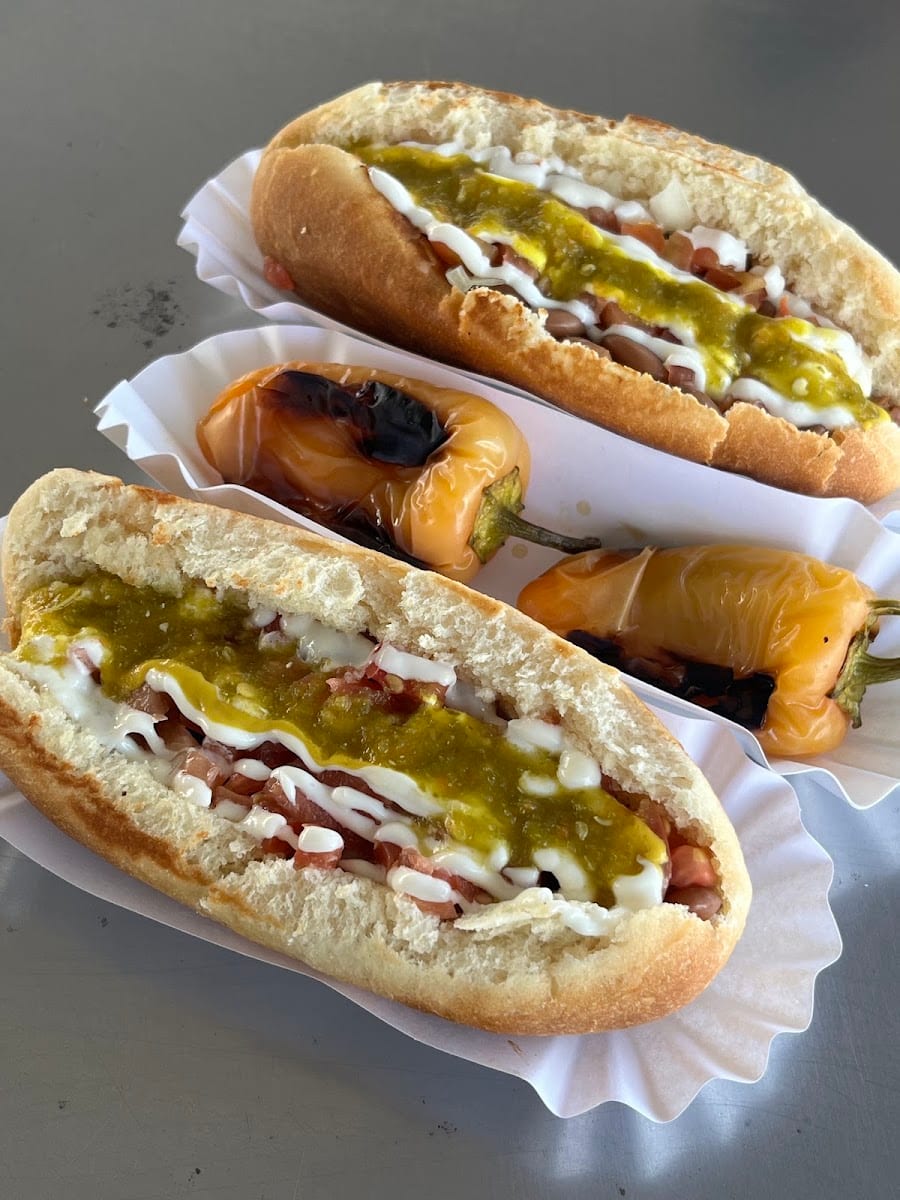 Ruiz Hot Dogs los Chipilones