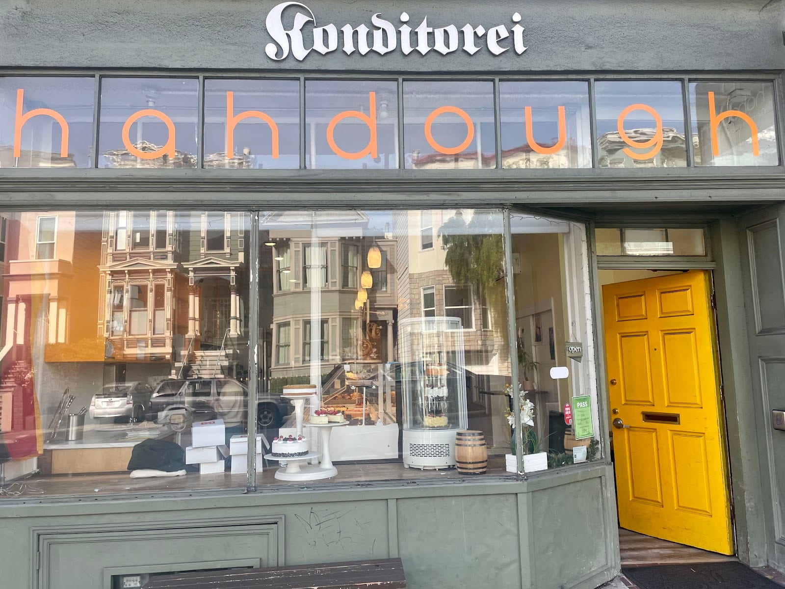 Hahdough